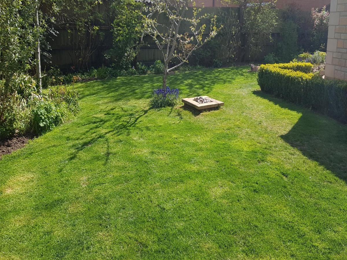 Rosemead Villa Moreton-in-Marsh Exteriör bild